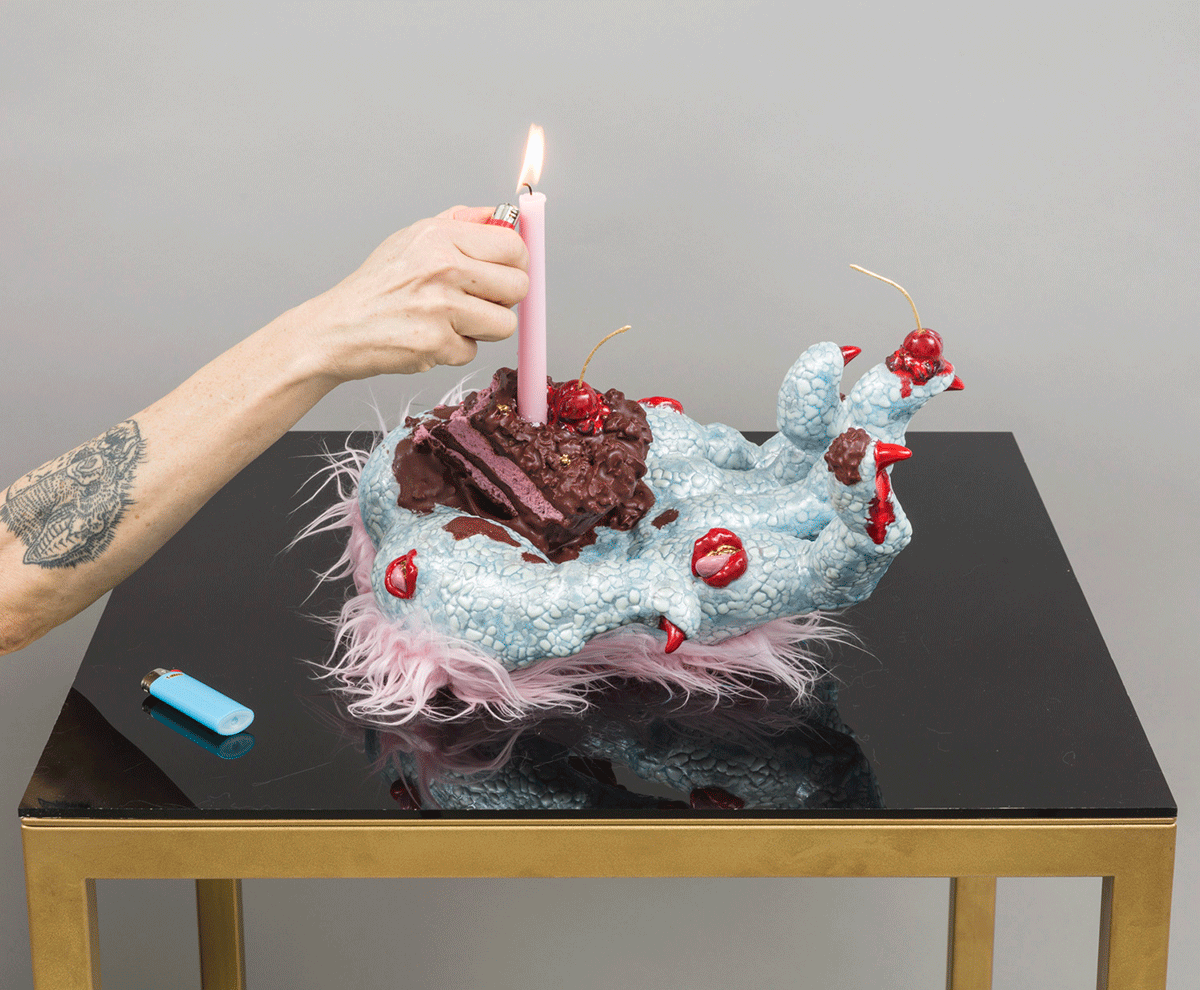 Sweet Tooth 2019, Ceramic, glaze, gold leaf, candle, luster, faux fur, 15